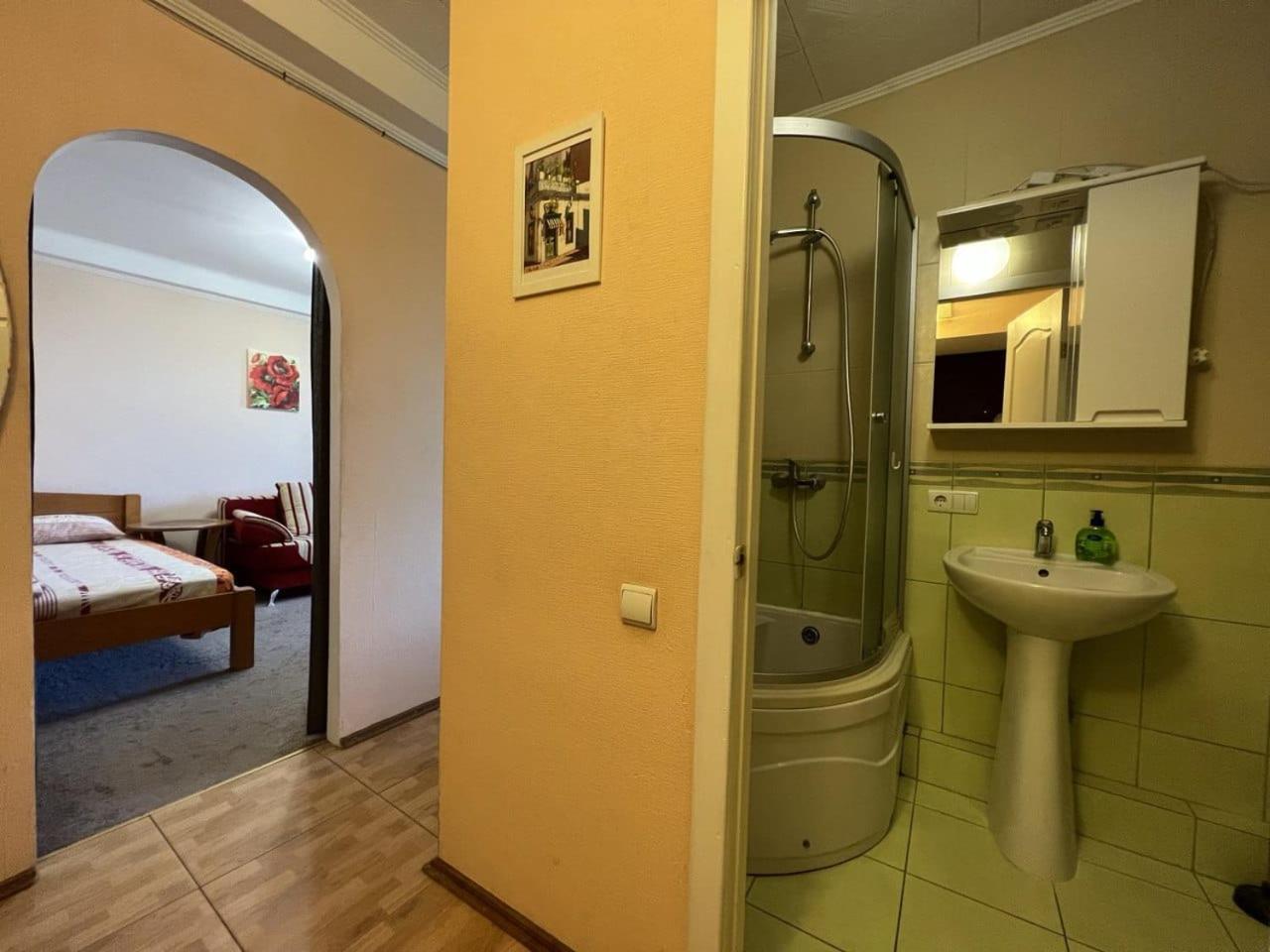 Apartments On Pechersk Kiev Luaran gambar