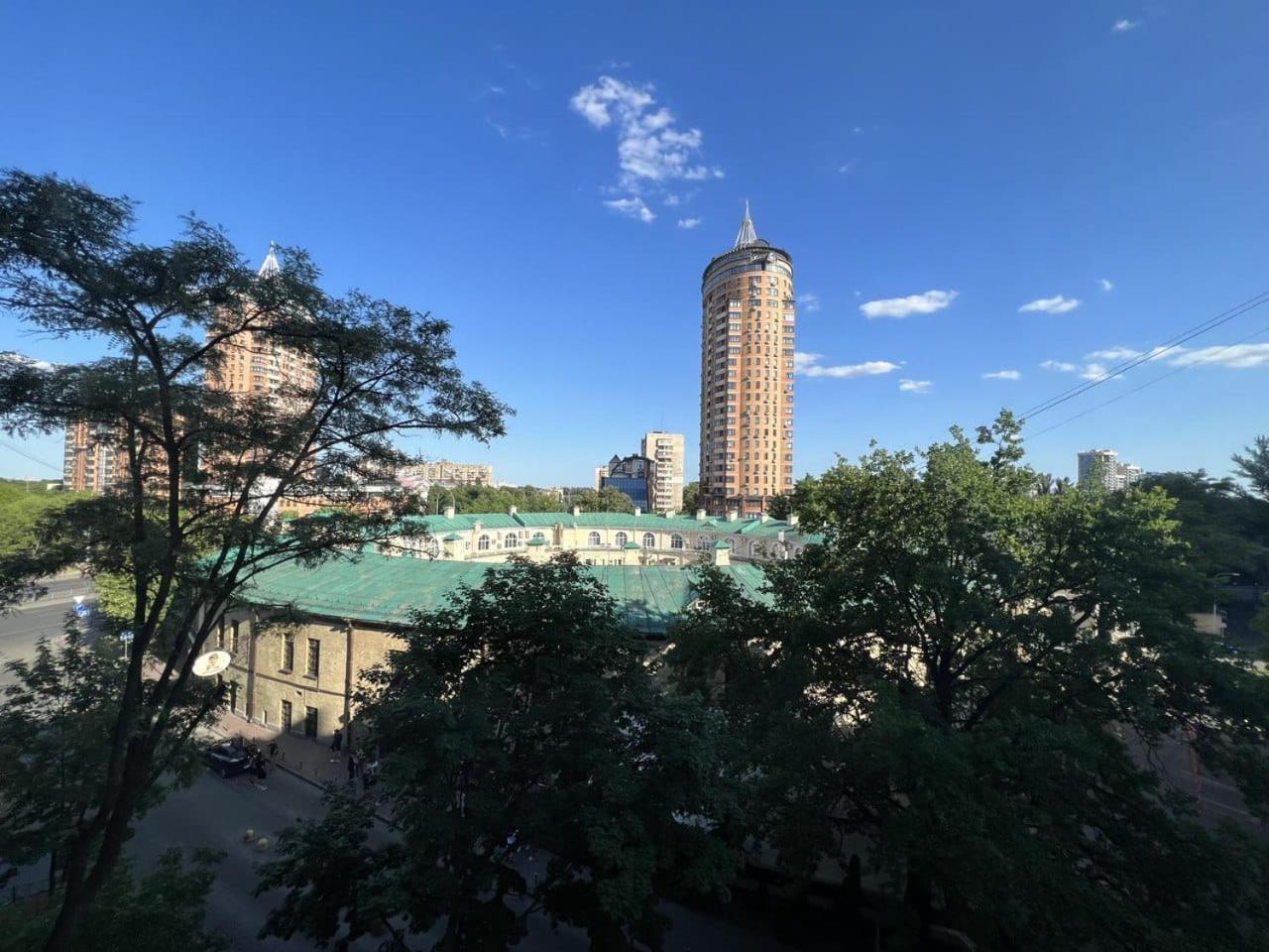 Apartments On Pechersk Kiev Luaran gambar